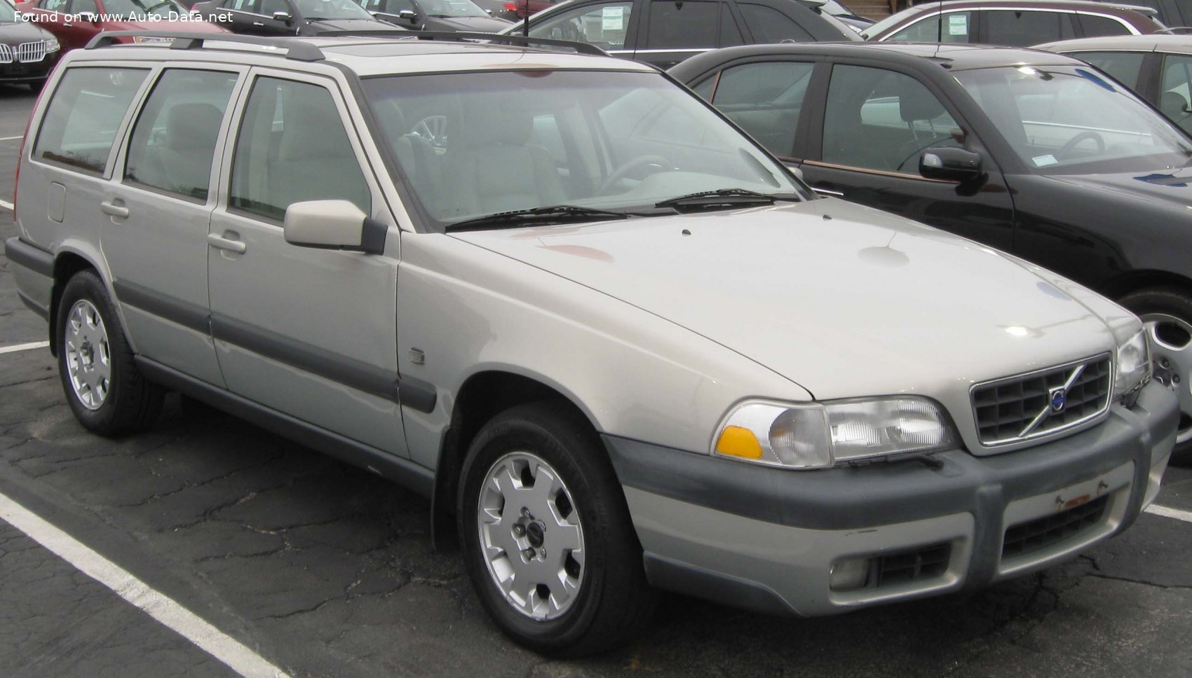 V 70XC